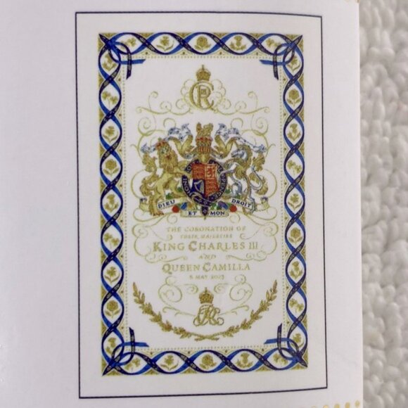 Royal Collection Trust Royal Crest Cotton Tea Towel King Charles Queen Camilla - Picture 5 of 6